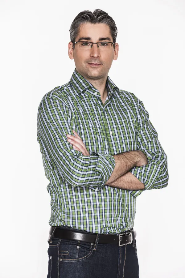 Azurák Csaba újra a Naplóban